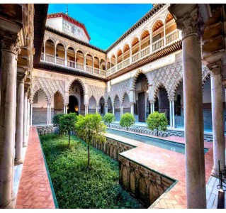 Seville 1-Day Hop-On Hop-Off + Real Alcázar + Cathedral + Giralda