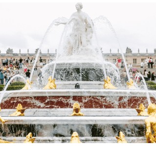 Versailles Château and Gardens with Walking Tour