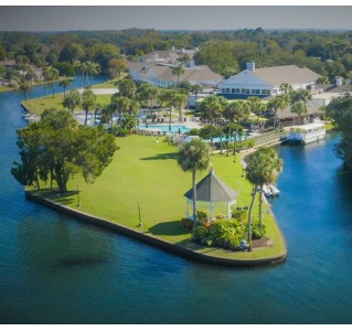 3 Night "Break Away" at Crystal River, Manatee Swim & Boat Tour