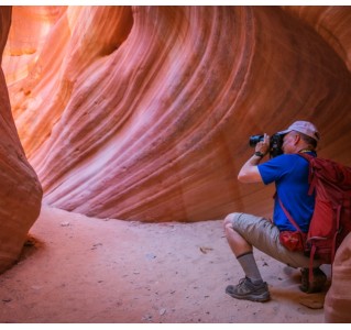 Peekaboo Slot Canyon Tour (Half Day)