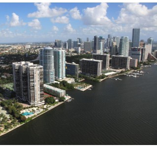 30 Minute Downtown Miami Airplane Tour