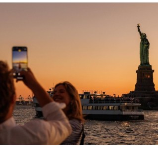 Evening Wine and Jazz Sail