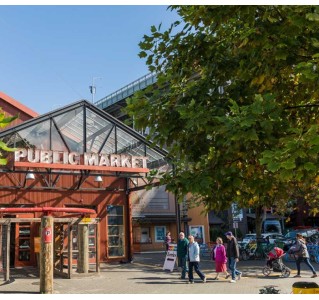 Vancouver City Tour & Capilano Suspension Bridge Tour